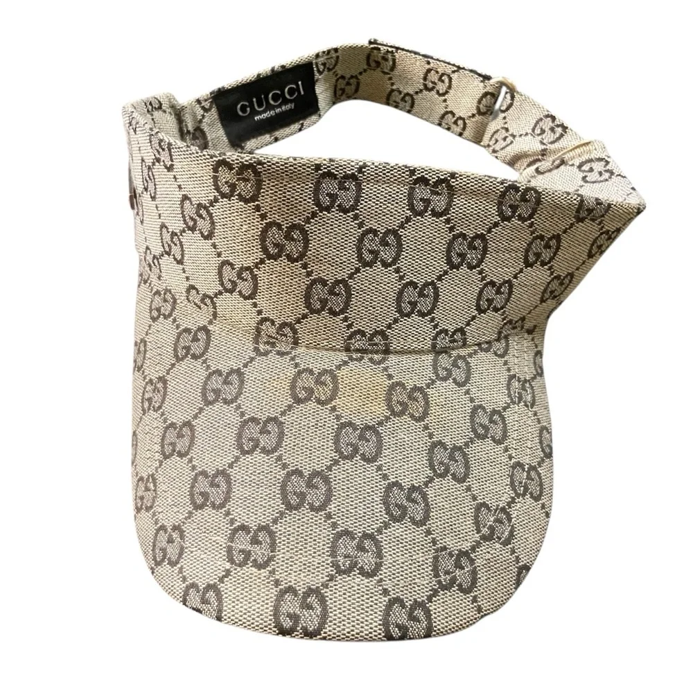 24 HOUR SALE 🔥 Vintage Gucci Visor 🔥 NO OFFERS - Picture 2 of 5